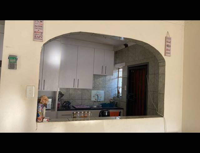 3 BEDROOM HOUSE FOR SALE IN ELANDSPOORT